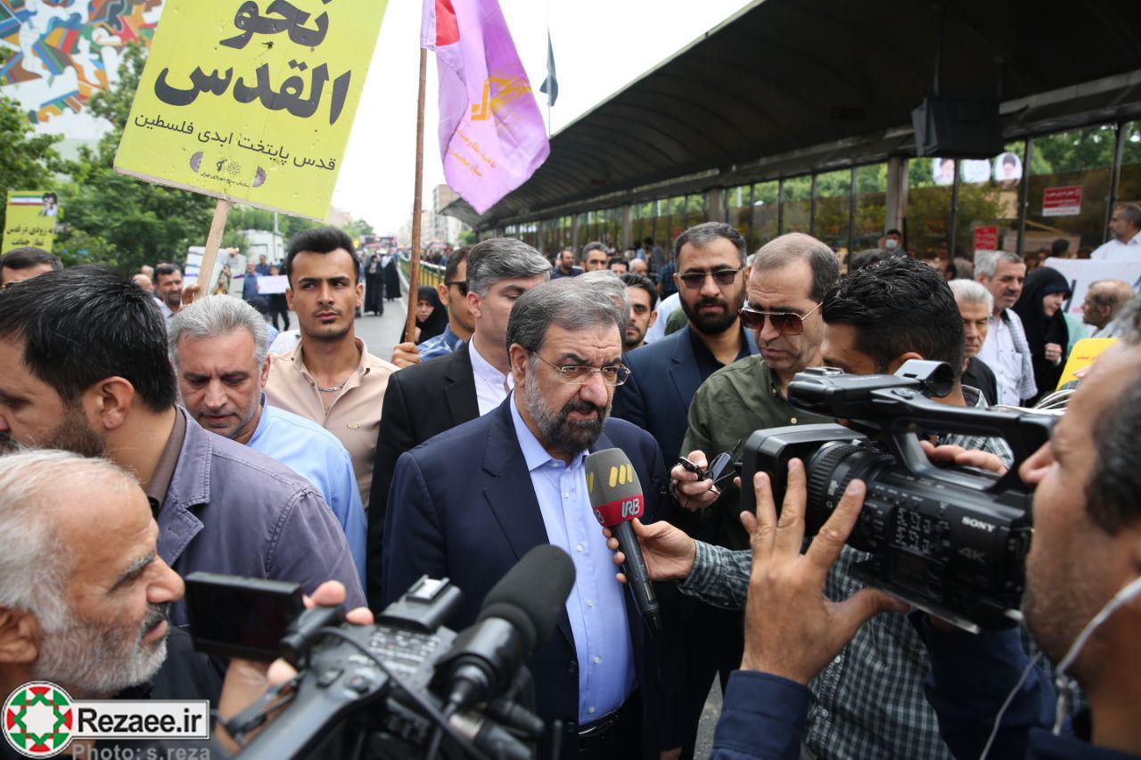گزارش تصویری حضور دبیر مجمع تشخیص مصلحت در راهپیمایی روز قدس