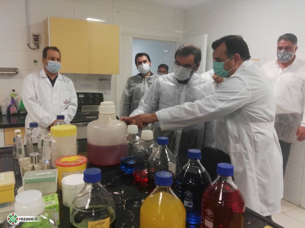 دکتر محسن رضایی به بازدید سه کارخانه داروسازی دیگر رفت