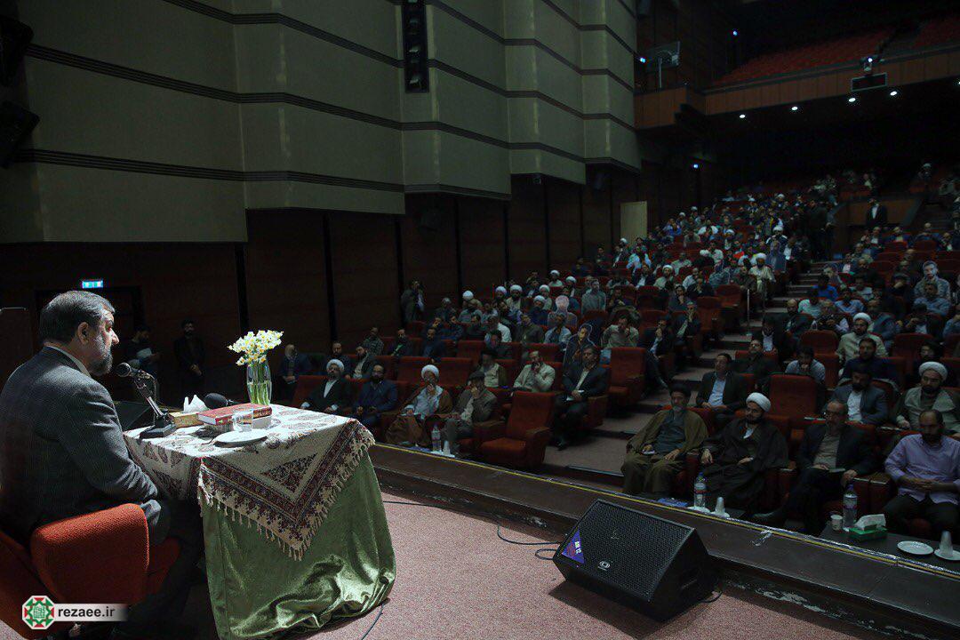 گزارش تصویری، حضور دکتر محسن رضایی در اجلاس ملی اصحاب عشق