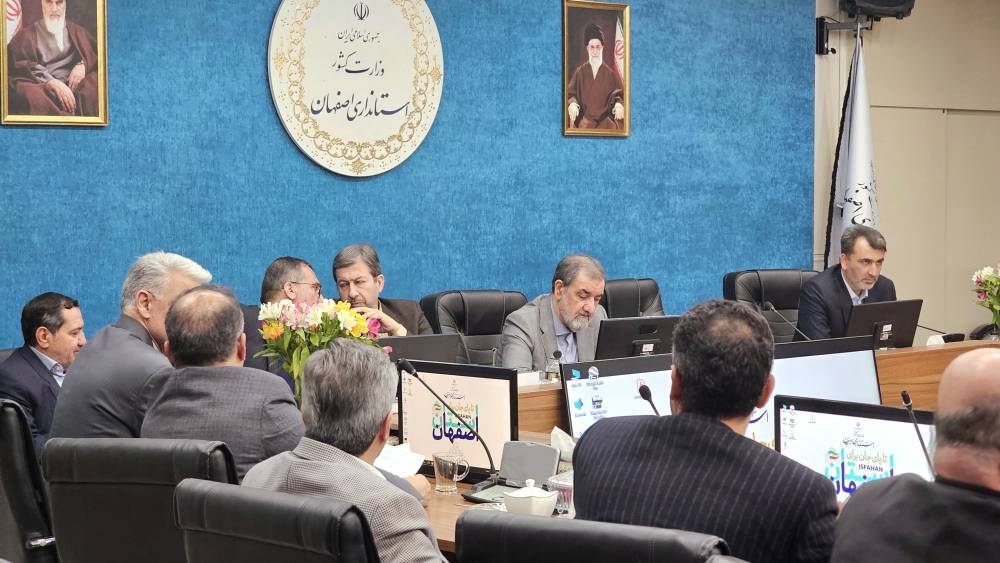 کارآفرینان و تولیدکنندگان مایه افتخار هستند / دشمنان نمی‌خواهند کشوری به نام ایران وجود داشته باشد