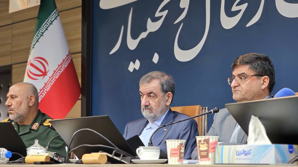 آمریکا و رژیم صهیونیستی آخرین تلاش‌های مذبوحانه خود در غرب آسیا را انجام می‌دهند/ چهارمحال و بختیاری می‌تواند سنگر جنگ اقتصادی باشد