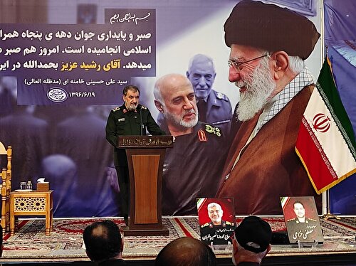 دفاع مردمی یکی از ویژگی های برجسته نظام دفاعی کشور است